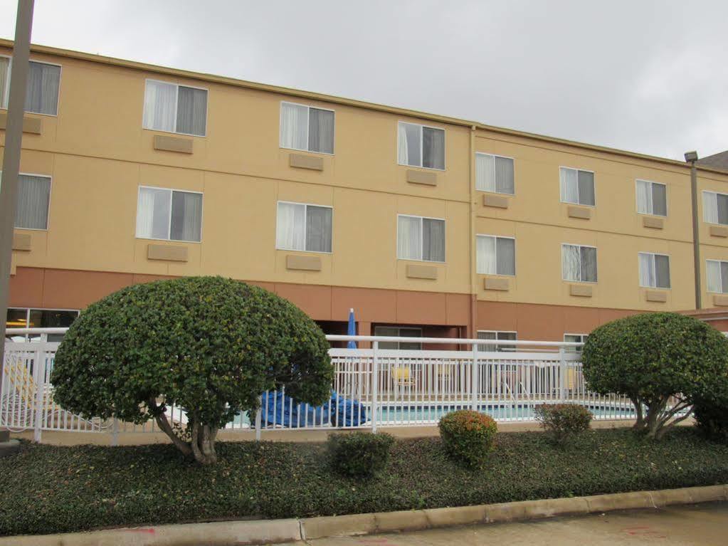 Wingate By Wyndham Shreveport Airport Hotel Exterior photo